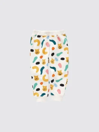 Baby: un sorriso con i pantaloni sportivi Disney Baby: un sorriso con i pantaloni sportivi Disney