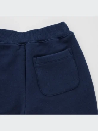 Baby: un sorriso con i pantaloni sportivi Disney Baby: un sorriso con i pantaloni sportivi Disney