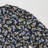 Camicetta da donna con stampa, scollo a V e maglie a manica lunga Camicetta da donna con stampa, scollo a V e maglie a manica lunga