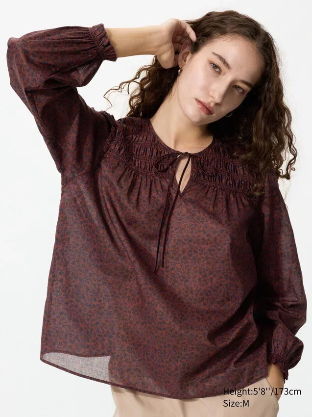 Camicette da donna in cotone leggero con arricciature | Stampa Camicette da donna in cotone leggero con arricciature | Stampa