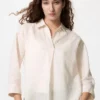 Camicia da donna in Premium Linen con collo alla marinara Camicia da donna in Premium Linen con collo alla marinara