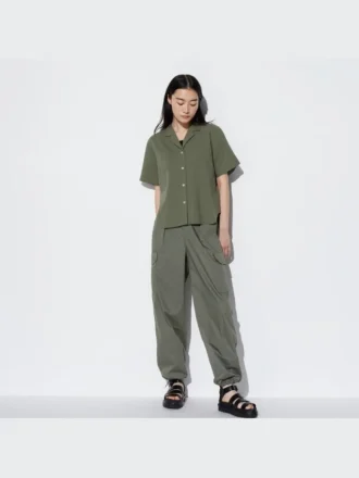 Camicie da donna in misto lino con collo aperto e maniche corte in pantaloncini