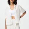 Camicie da donna in misto lino con collo aperto | Maniche corte Camicie da donna in misto lino con collo aperto | Maniche corte