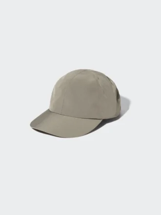 Cappellino unisex con protezione UV e tessuto elasticizzato in due direzioni