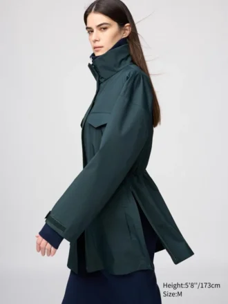 Cappotto corto da donna in pantaloncini