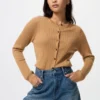 Cardigan a pantaloncini in lana merino da donna
