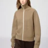 Cardigan da donna lavabile con zip integrale e lavorazione a coste Milano Cardigan da donna lavabile con zip integrale e lavorazione a coste Milano