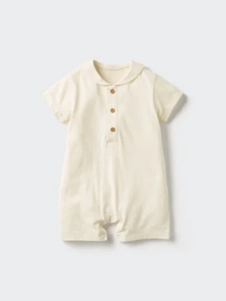 Completo a maniche corte con pantaloncini per neonati