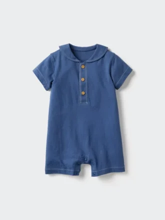 Completo a maniche corte con pantaloncini per neonati