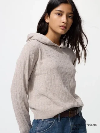 Felpa con cappuccio in maglia a trecce lavabile da donna Felpa con cappuccio in maglia a trecce lavabile da donna