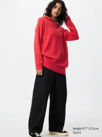 Felpa con cappuccio in maglia di cotone liscio da donna