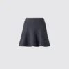 Gonna pantalone svasata da donna Gonna pantalone svasata da donna