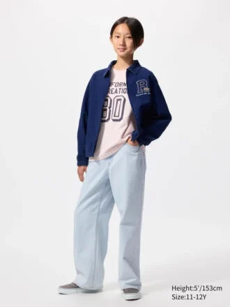 Jeans larghi a zampa per bambini Jeans larghi a zampa per bambini