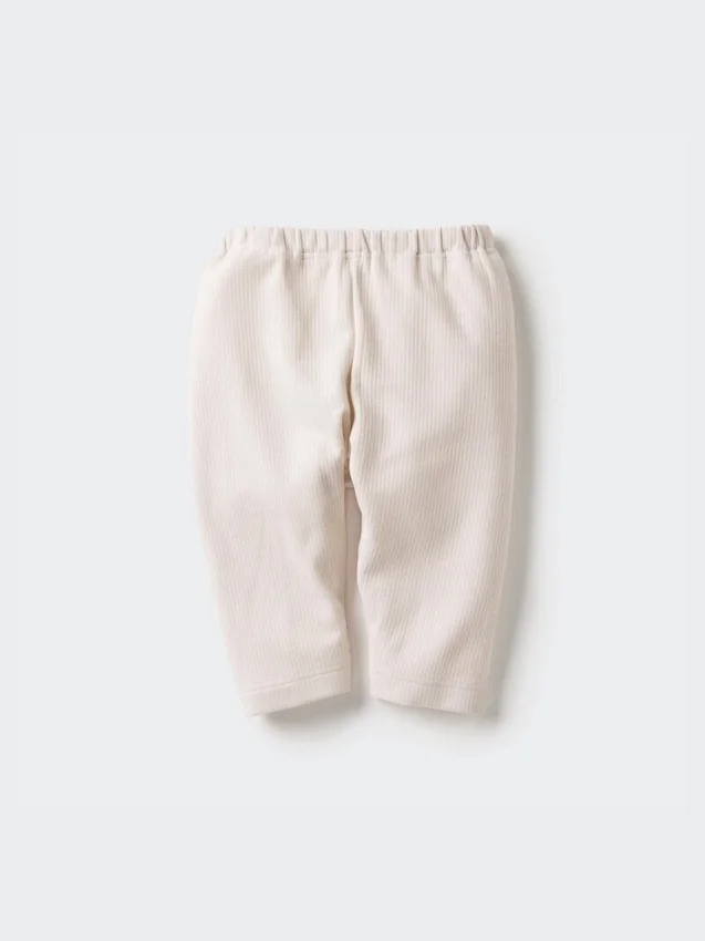 Leggings corti da neonato con vestibilità comoda Leggings corti da neonato con vestibilità comoda