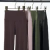 Leggings svasati da donna Ultra Stretch AIRism con protezione UV Leggings svasati da donna Ultra Stretch AIRism con protezione UV