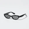 Occhiali da sole unisex dalla montatura sottile