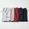 Pantaloncini larghi unisex in felpa Pantaloncini larghi unisex in felpa