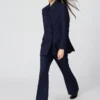 Pantaloni a zampa da donna Pantaloni a zampa da donna