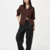 Pantaloni affusolati da donna in misto lino e cotone Pantaloni affusolati da donna in misto lino e cotone