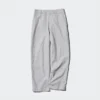 Pantaloni affusolati da donna in misto lino e cotone | A righe Pantaloni affusolati da donna in misto lino e cotone | A righe