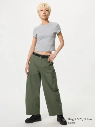 Pantaloni cargo a zampa d’elefante da donna