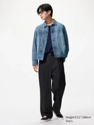 Pantaloni larghi a pieghe da donna