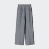 Pantaloni larghi a pieghe da donna Pantaloni larghi a pieghe da donna