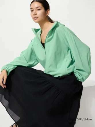 Parka da donna con protezione UV ripiegabile