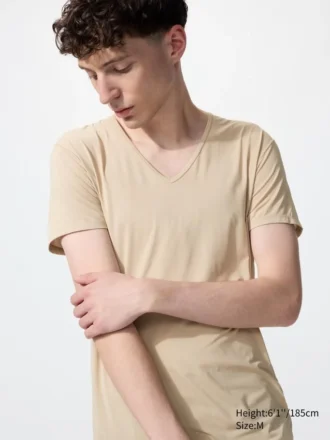 T-shirt AIRism da uomo | Scollo a V