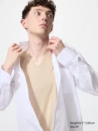 T-shirt AIRism da uomo | Scollo a V