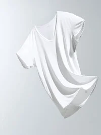 T-shirt AIRism da uomo | Scollo a V T-shirt AIRism da uomo | Scollo a V