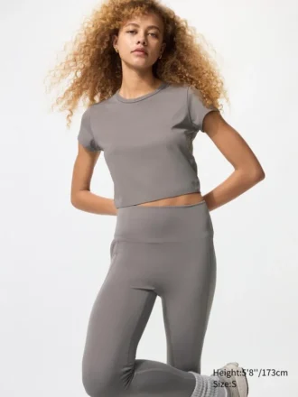 T-shirt corta AIRism Soft da donna