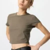 T-shirt corta AIRism Soft da donna