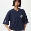 T-shirt corta da donna Babymonster UT con stampa grafica | Scollo a V