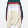 T-shirt da donna con collo Henley a costine T-shirt da donna con collo Henley a costine
