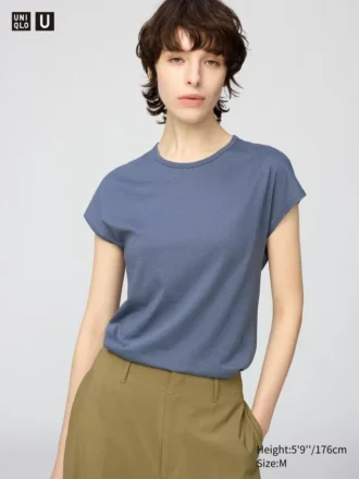 T-shirt da donna con maniche ad aletta