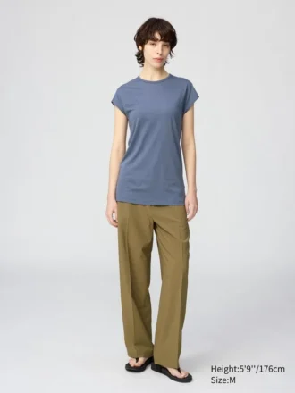 T-shirt da donna con maniche ad aletta