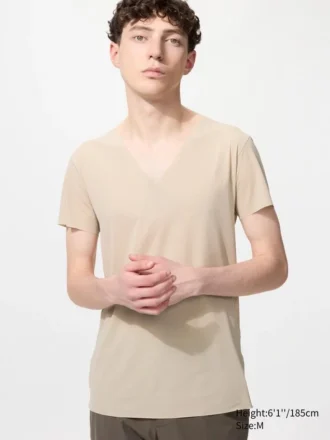 T-shirt da uomo AIRism in rete anti-odore | Scollo a V
