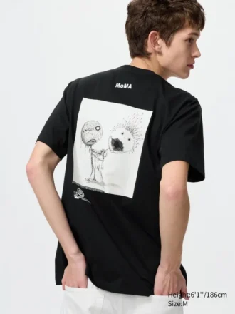 T-shirt grafica unisex della collezione Moma Poster Art UT