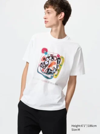 T-shirt grafica unisex della collezione Moma Poster Art UT