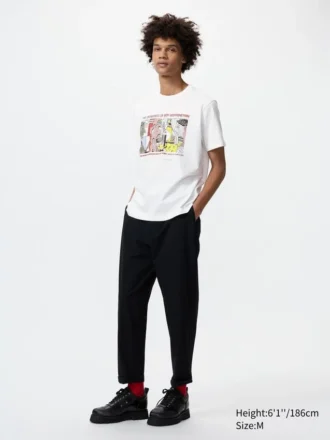 T-shirt grafica unisex della collezione Moma Poster Art UT