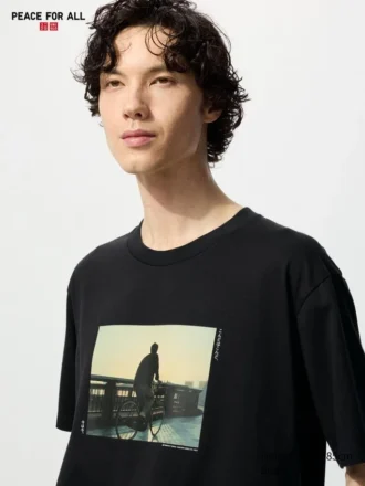 T-shirt unisex con grafica “Peace for All” | Koji Yakusho