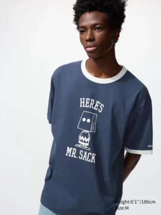 T-shirt unisex con grafica Peanuts UT T-shirt unisex con grafica Peanuts UT
