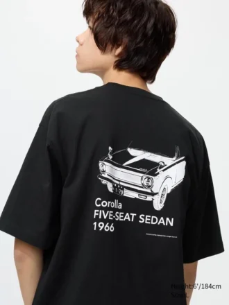 T-shirt unisex con grafica Toyota UT