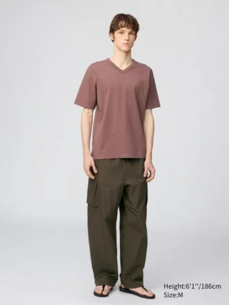 T-shirt unisex con scollo a V