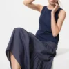 Top a reggiseno con scollo a barchetta in jersey di crêpe da donna Top a reggiseno con scollo a barchetta in jersey di crêpe da donna