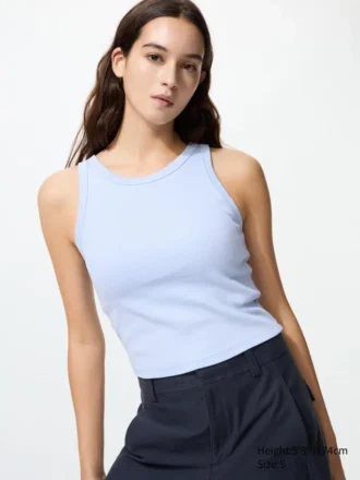 Top a reggiseno corto a costine da donna