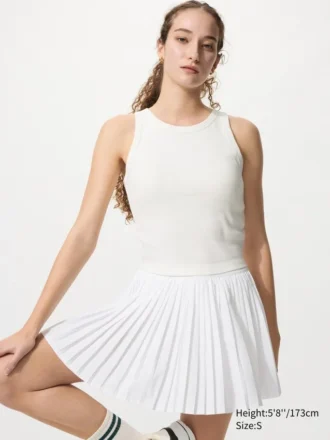 Top a reggiseno corto a costine da donna