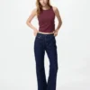 Top a reggiseno corto a costine da donna Top a reggiseno corto a costine da donna
