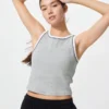 Top a reggiseno corto a costine da donna | Ringer Top a reggiseno corto a costine da donna | Ringer